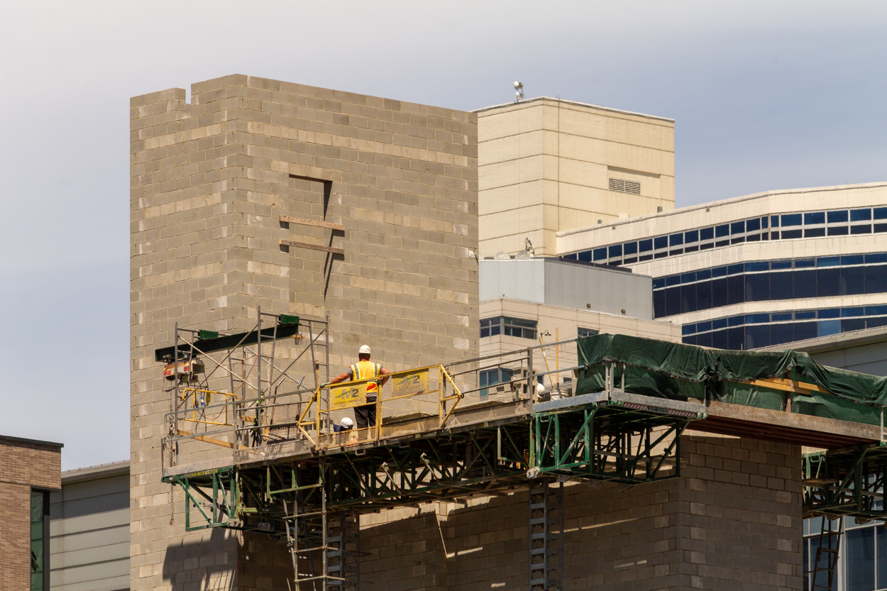 135 North Desplaines Street August 2026 construction update
