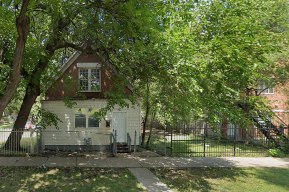 2908 West Flournoy Street three-flat permitted