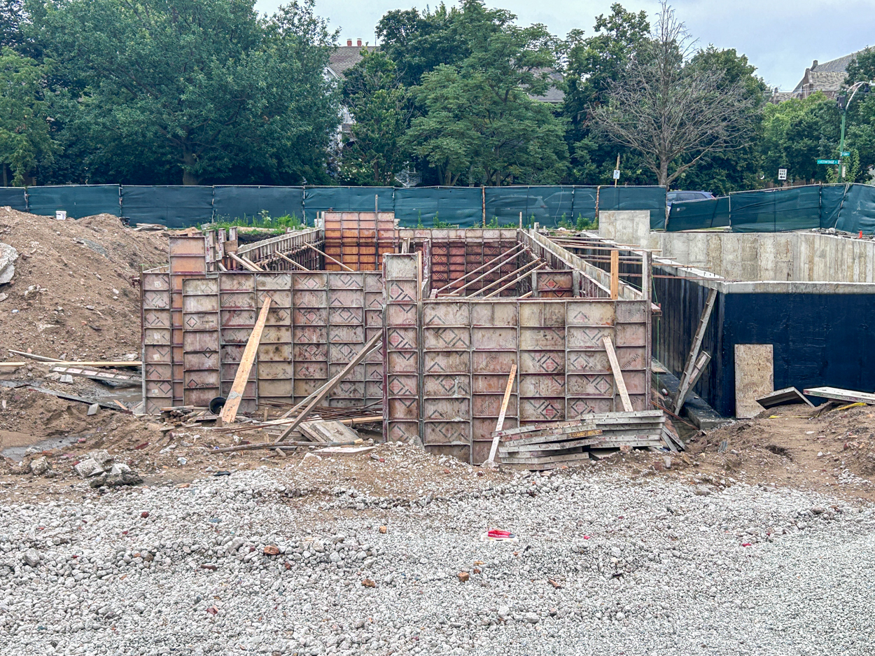 4300 block north Hermitage Avenue SFR construction underway