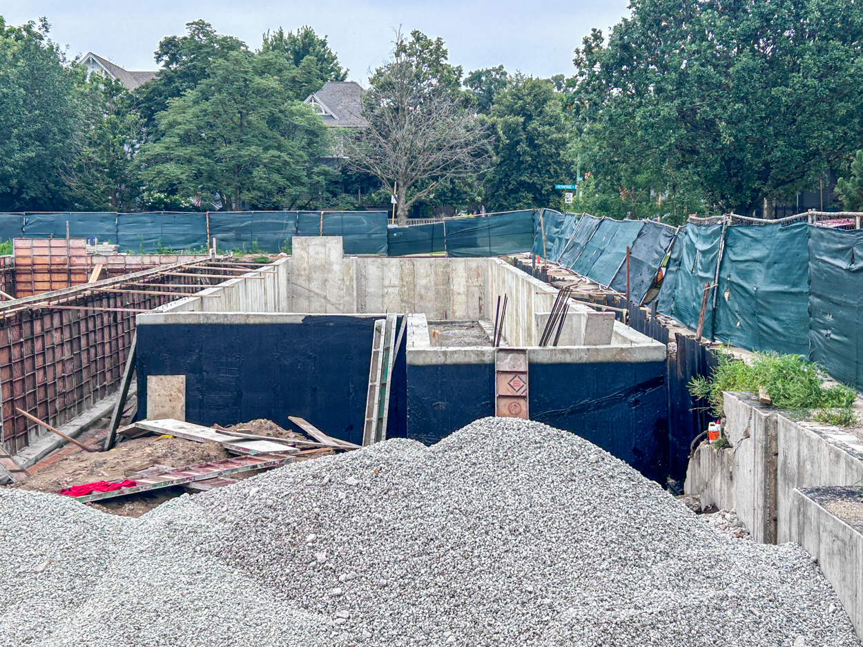 4300 block north Hermitage Avenue SFR construction underway