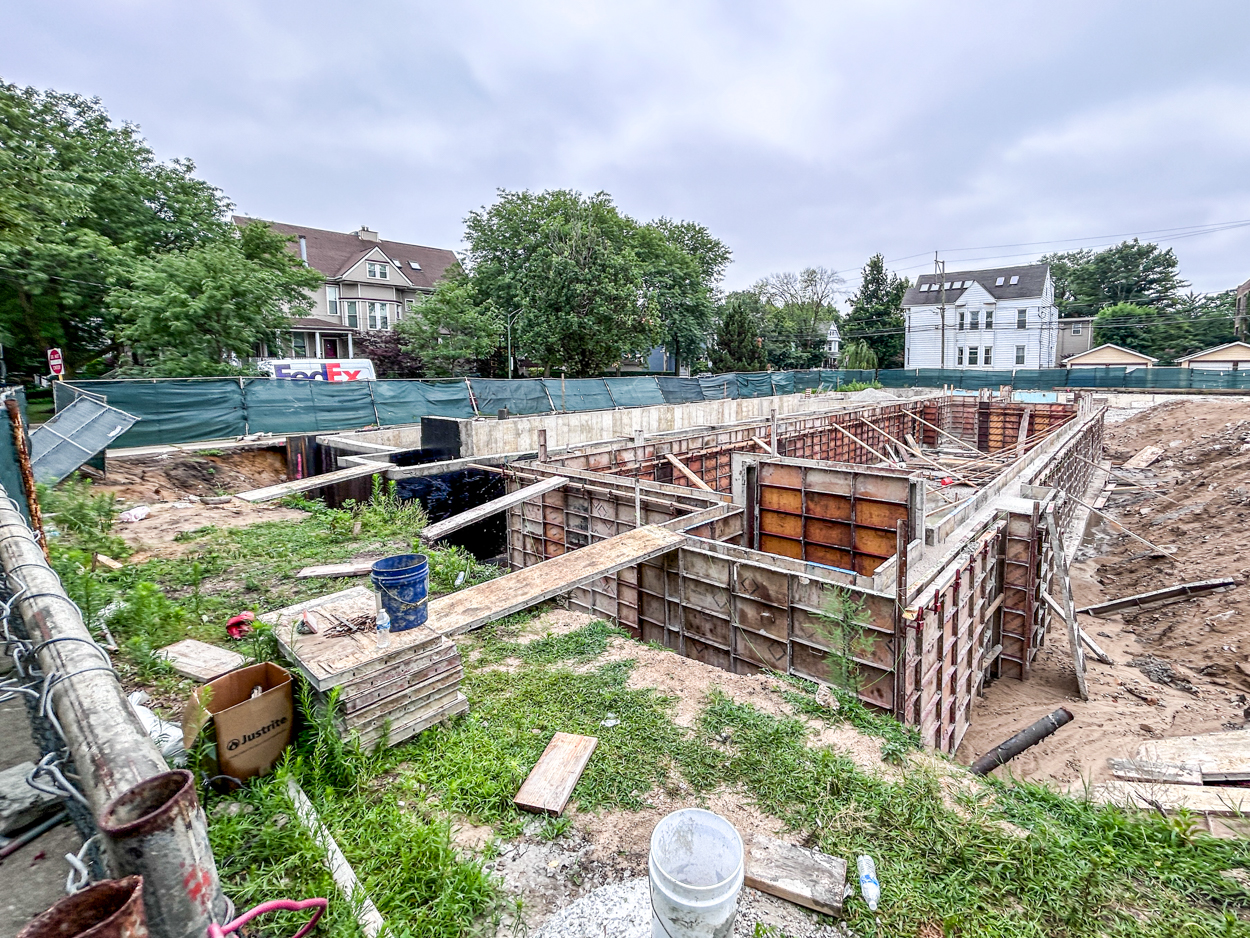 4300 block north Hermitage Avenue SFR construction underway