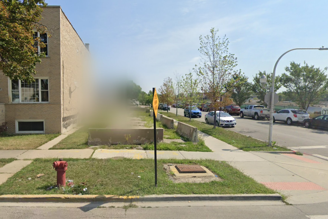Two of three new construction permits were issued by the City of Chicago on August 7 to erect a trio of three-flats on opposite sides of South Rockwell Street in Brighton Park.