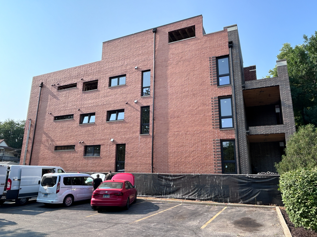 4928 North Damen Avenue construction update