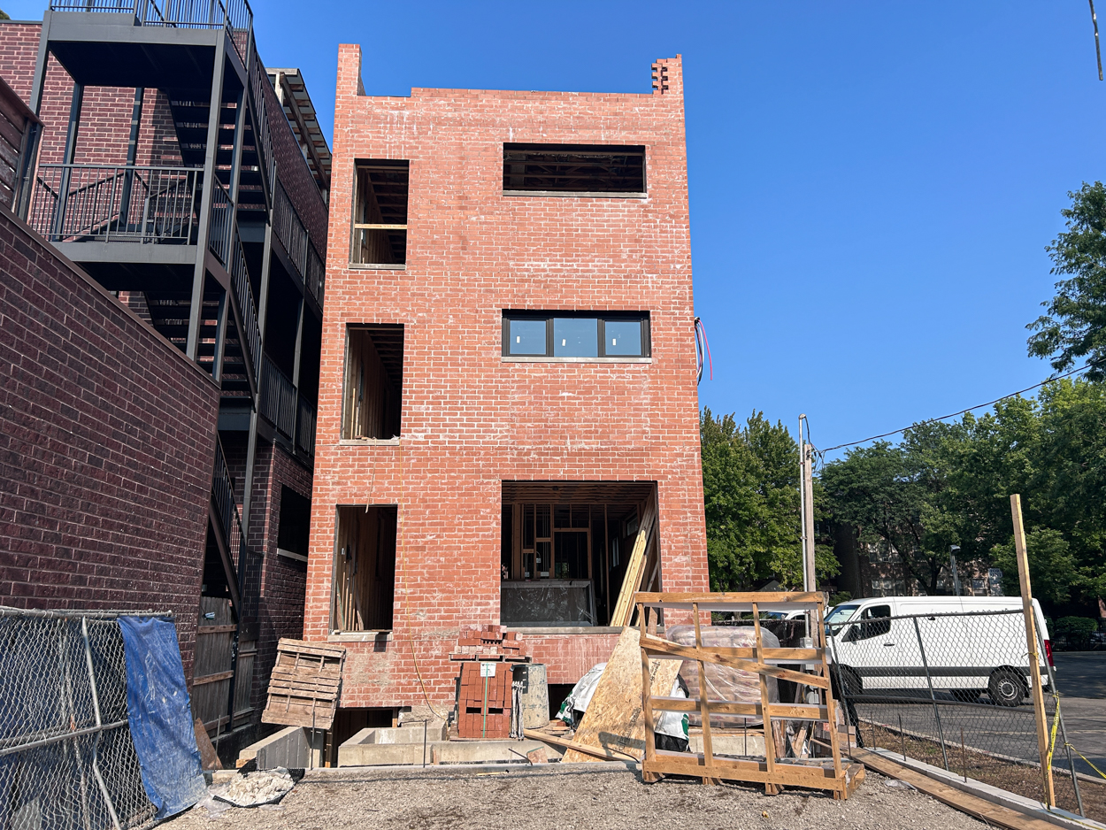 4928 North Damen Avenue construction update