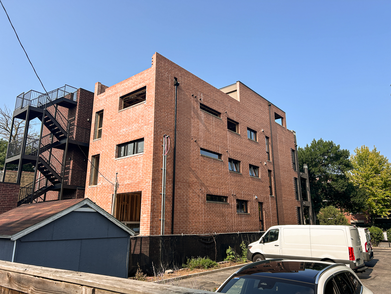 4928 North Damen Avenue construction update