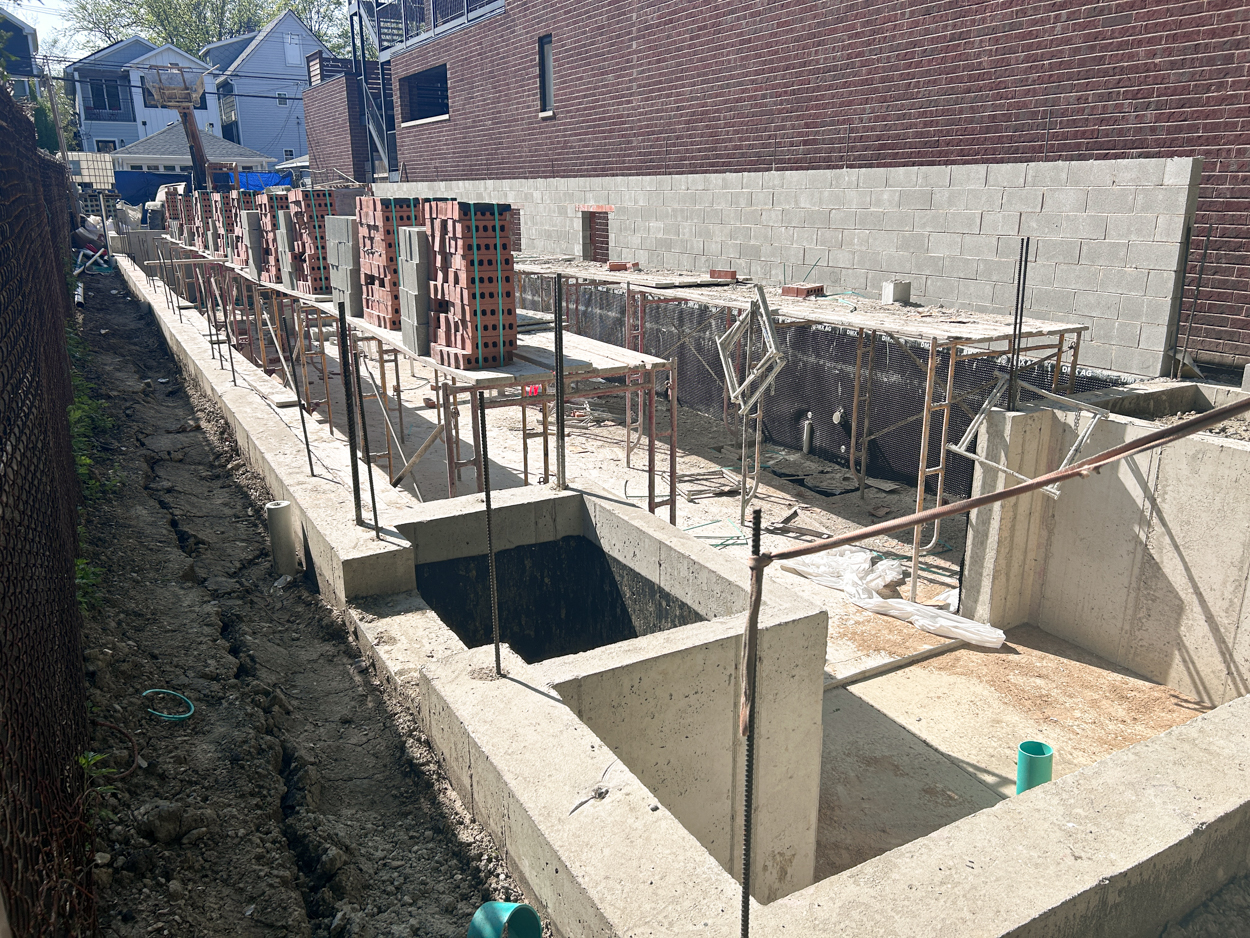 4928 North Damen Avenue construction update
