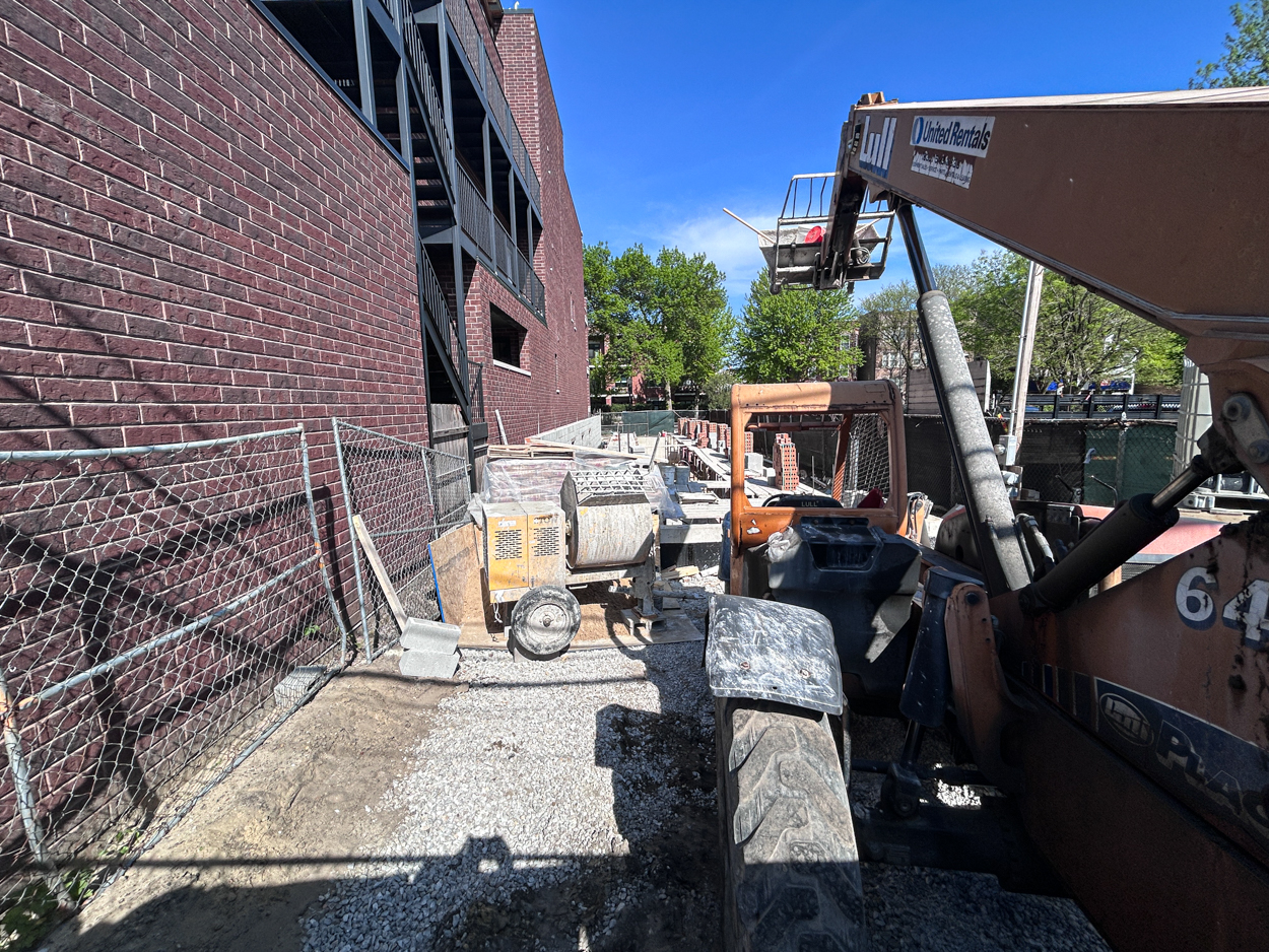 4928 North Damen Avenue construction update