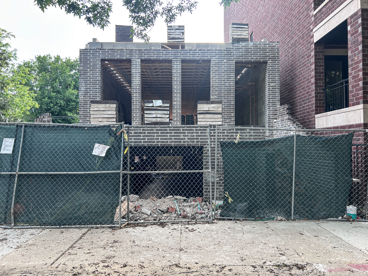 4928 North Damen Avenue construction update