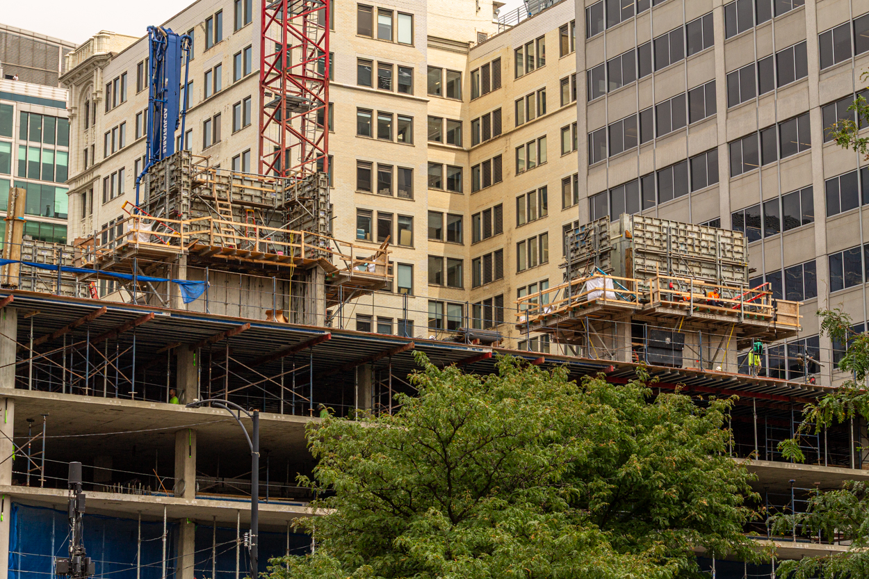 566 West Van Buren August 2026 construction progress