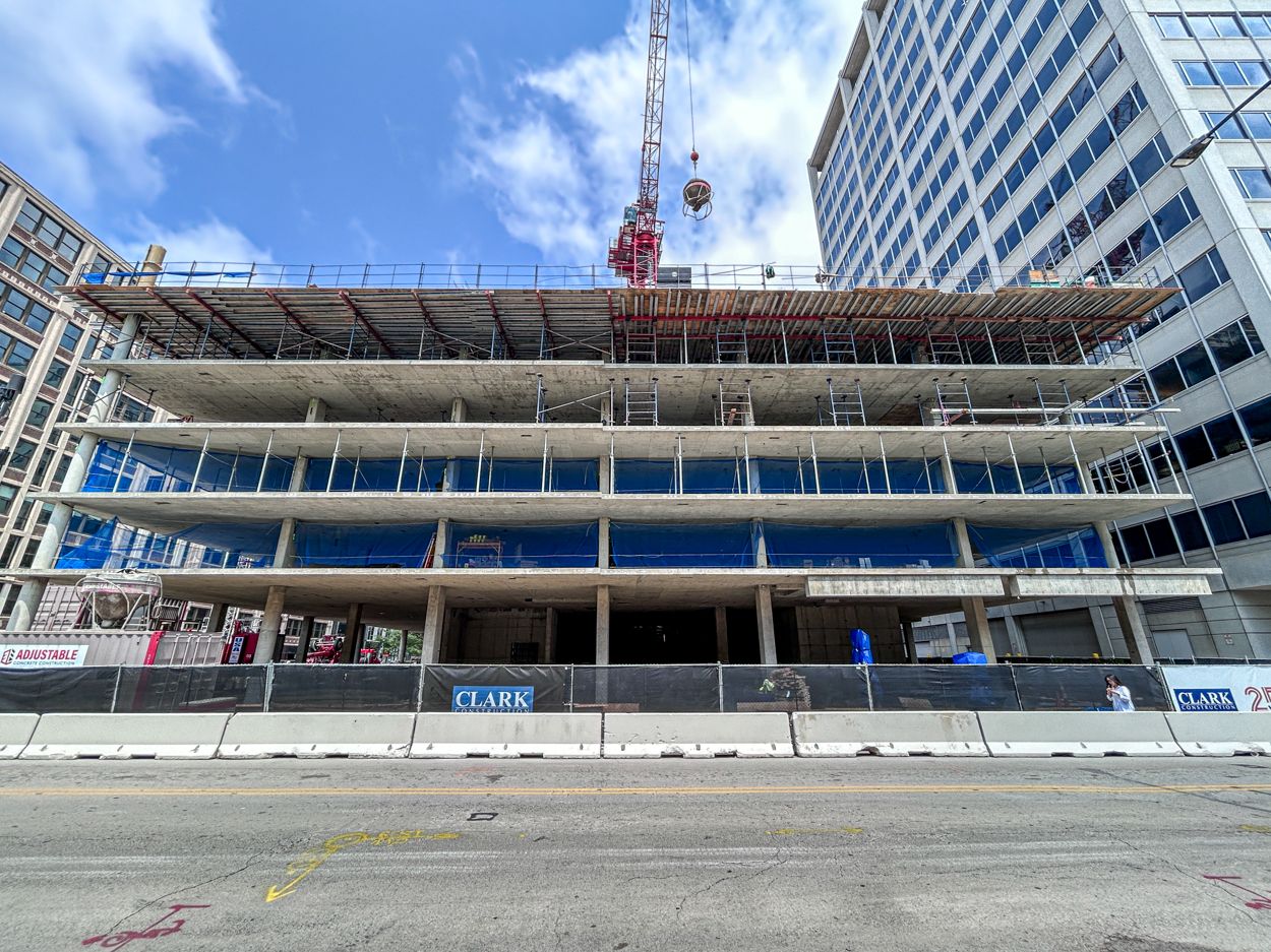 566 West Van Buren August 2026 construction progress