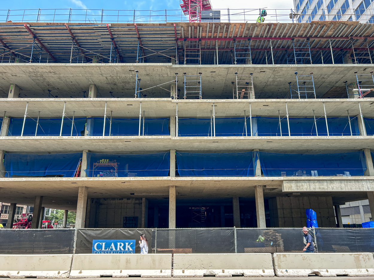 566 West Van Buren August 2026 construction progress