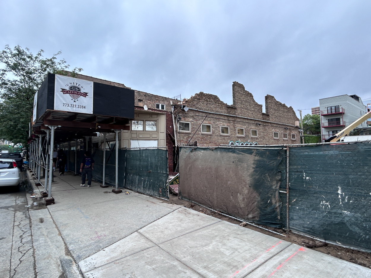 909 West Belmont Avenue demolition