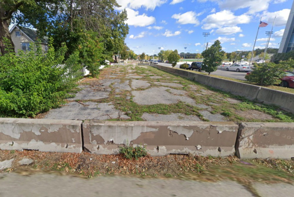Two of three new construction permits were issued by the City of Chicago on August 7 to erect a trio of three-flats on opposite sides of South Rockwell Street in Brighton Park.
