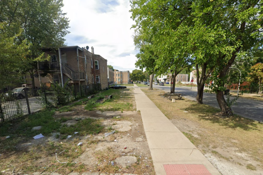 549 North Trumbull Avenue construction permitted