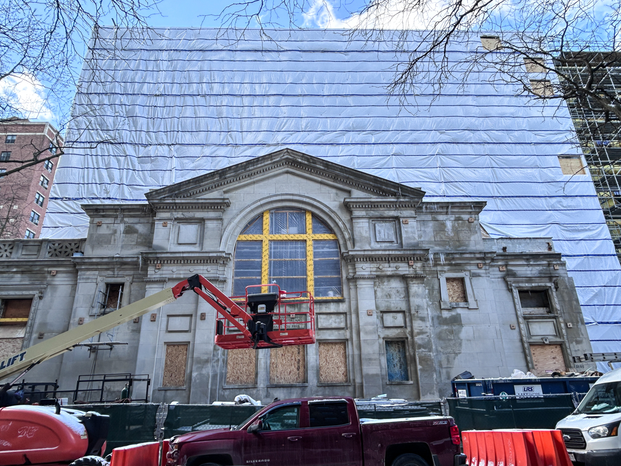 2700 North Pine Grove Avenue construction progress
