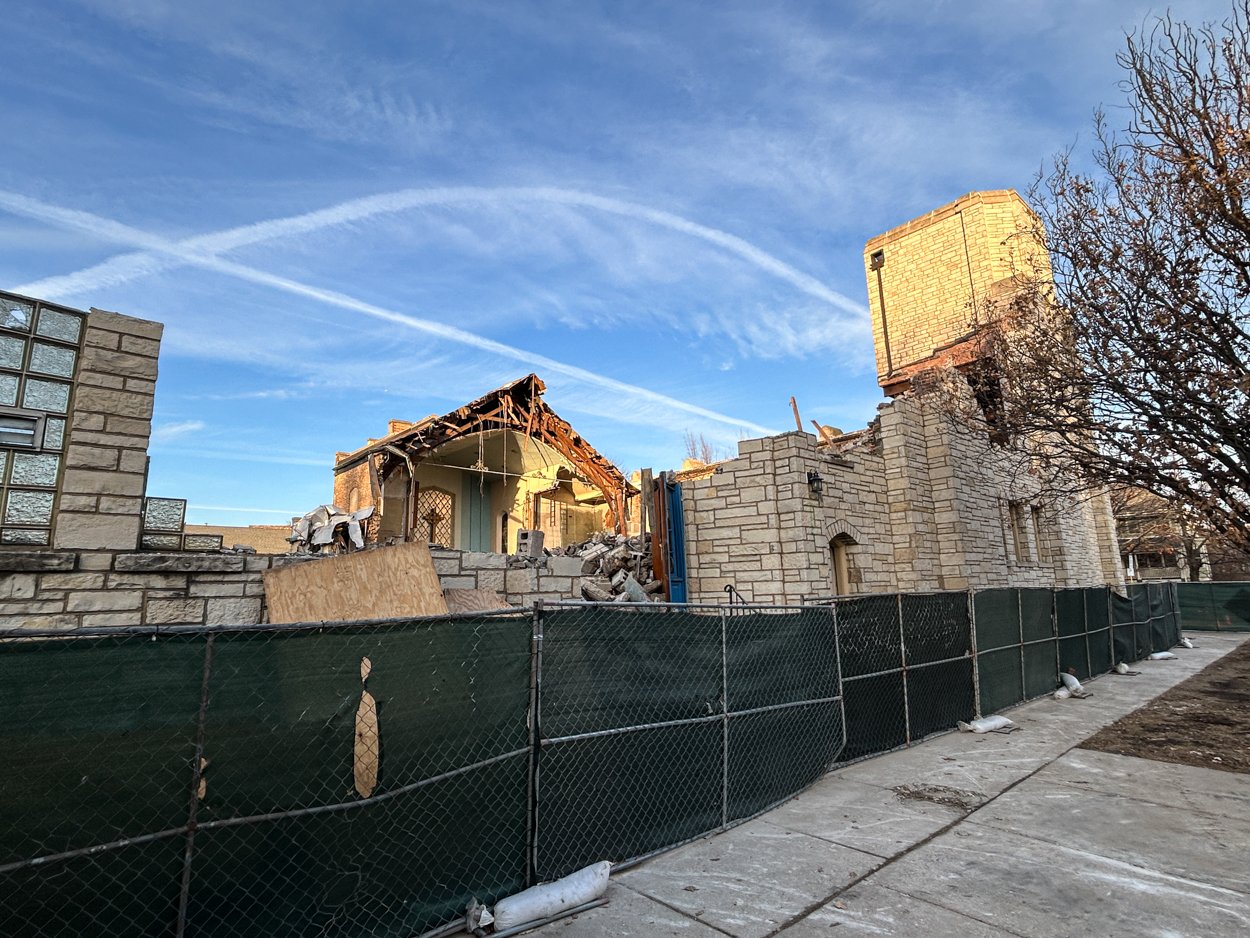 Ravenswood Presbyterian Church spring 2026 demolition