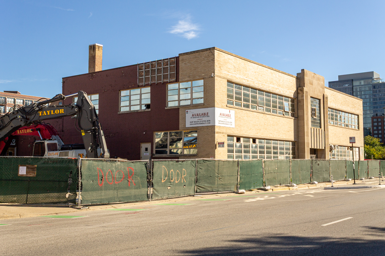 1026 West Jackson Boulevard demolition permitted
