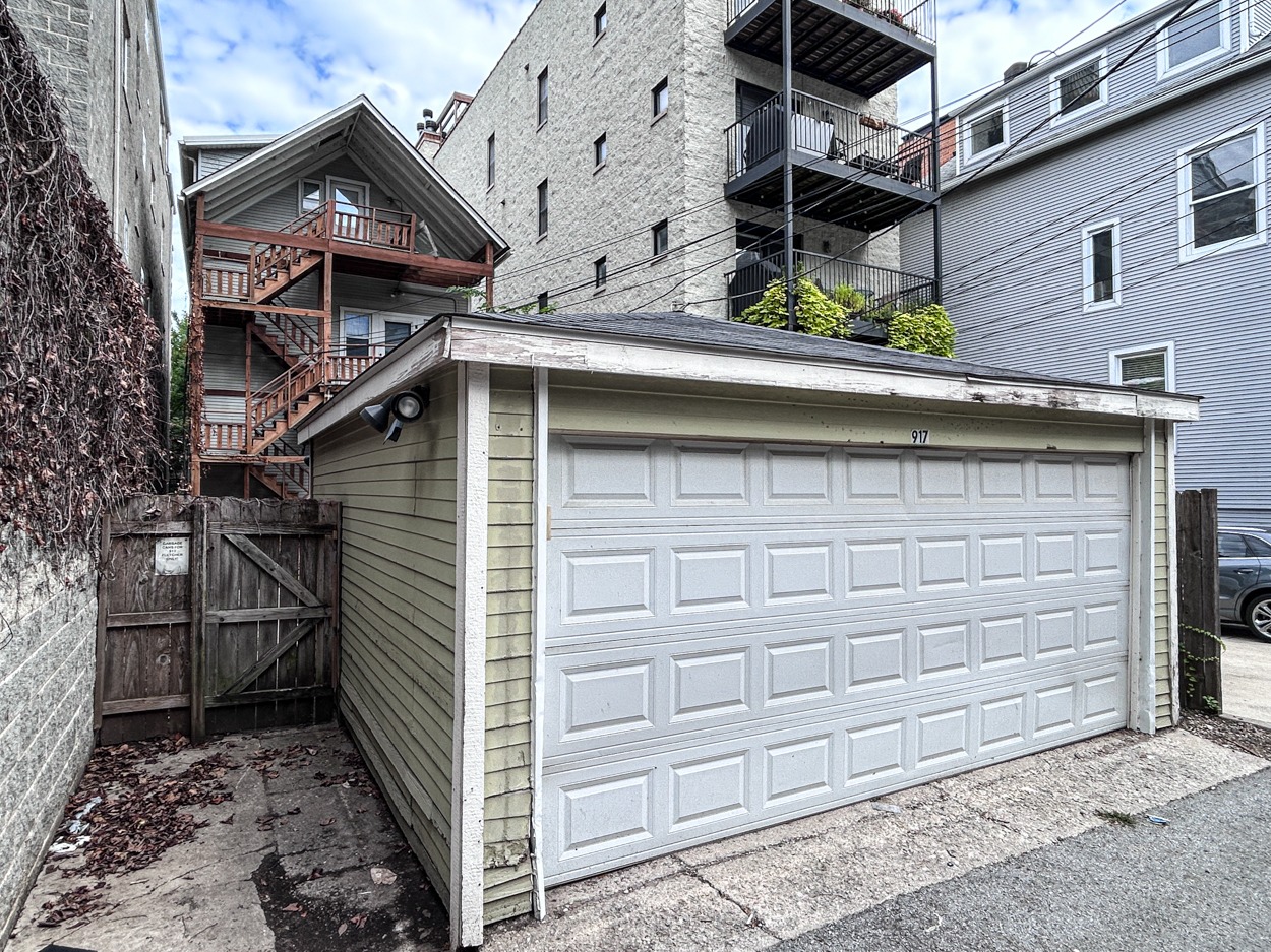 917 West Fletcher Street construction permitted