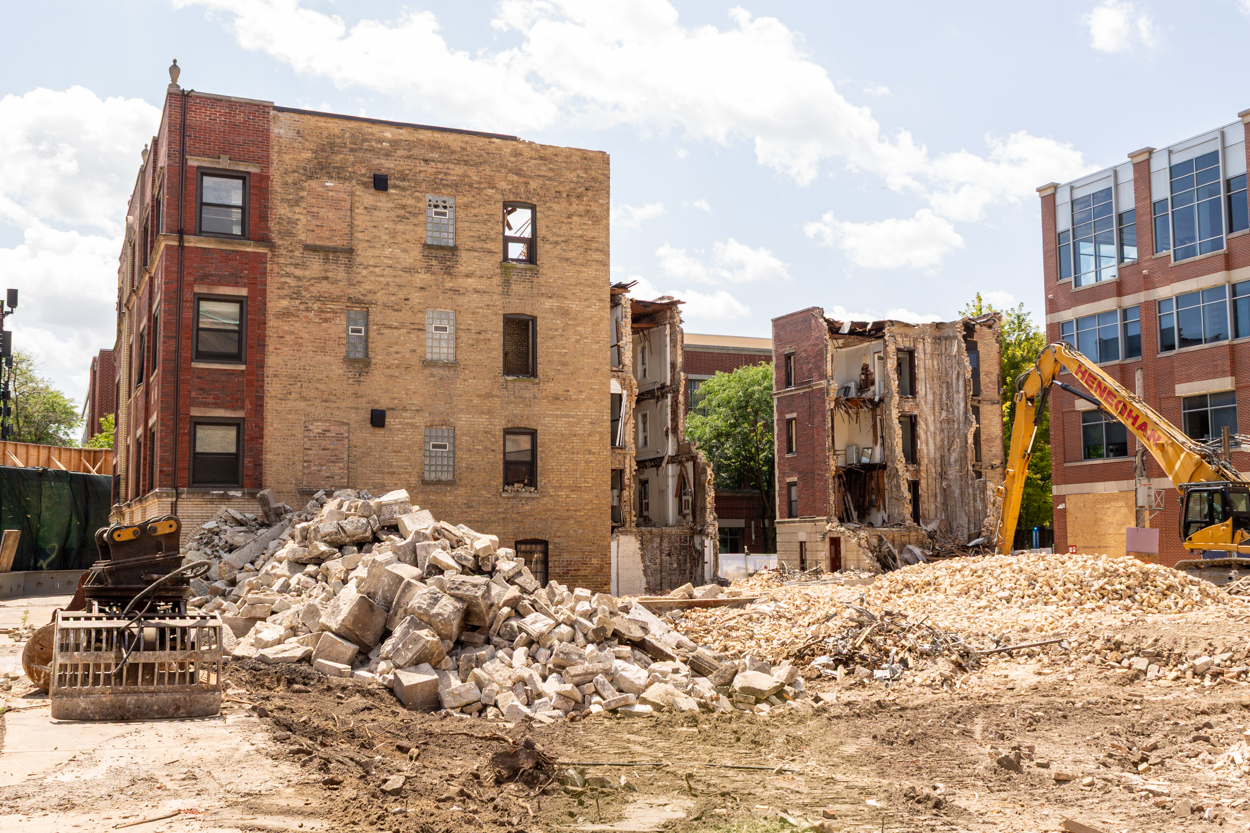 2300 North Sheffield demolition