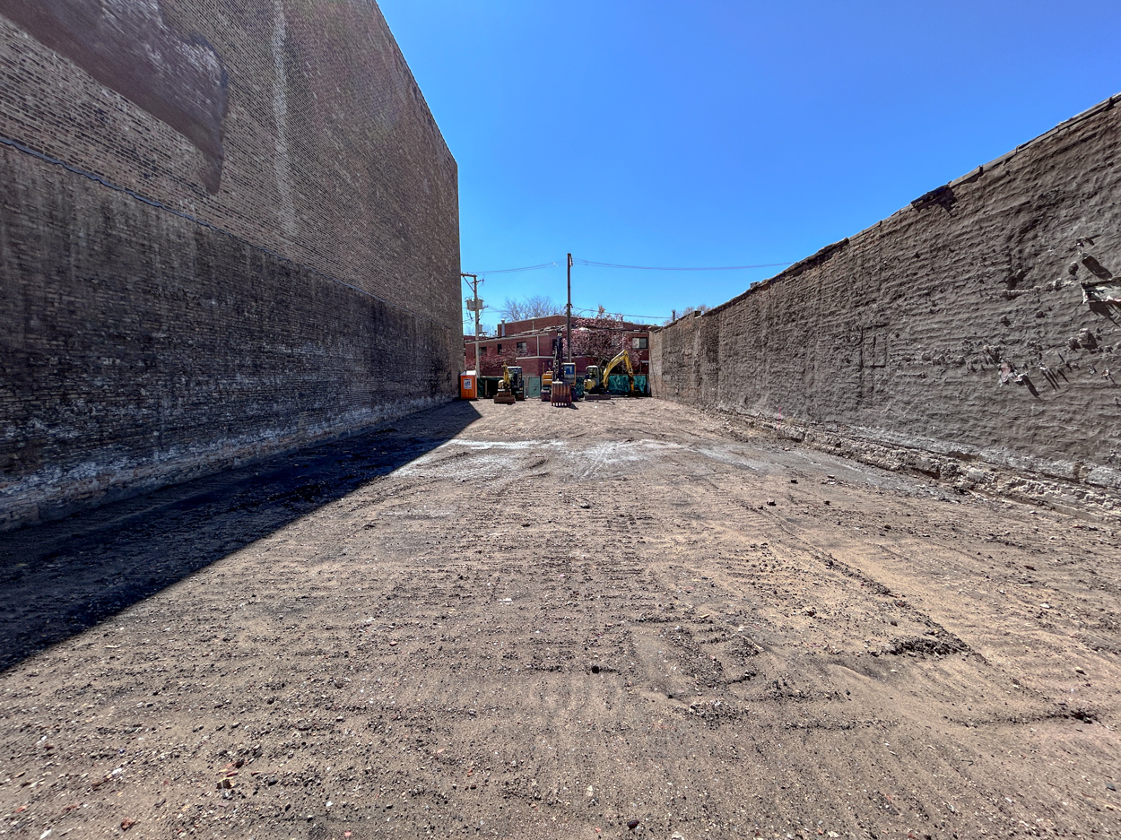 3040 North Lincoln Avenue construction permitted